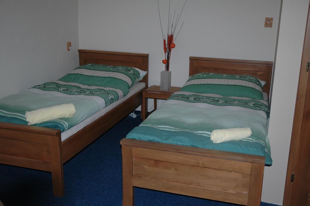 Hotel Mrazek 파르두비체 객실 사진